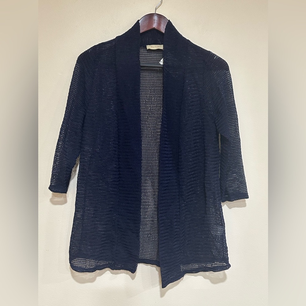 Women’s front of closet navy 3/4 sleeve cardigan. NWT. Size small